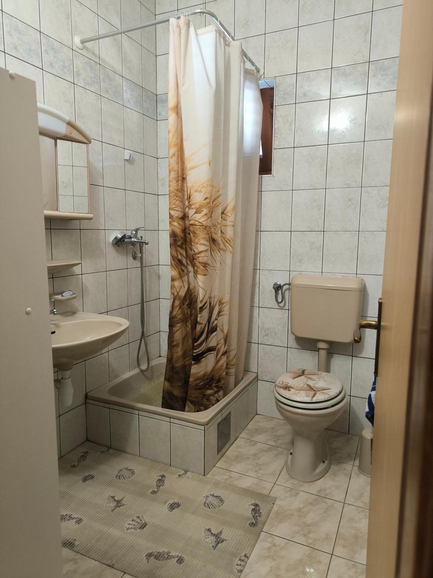 Apartman Kolarek Vir Exterior foto